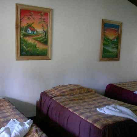 מונטה ורדה Hostel Villa Verde מראה חיצוני תמונה