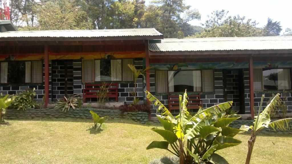 מונטה ורדה Hostel Villa Verde מראה חיצוני תמונה