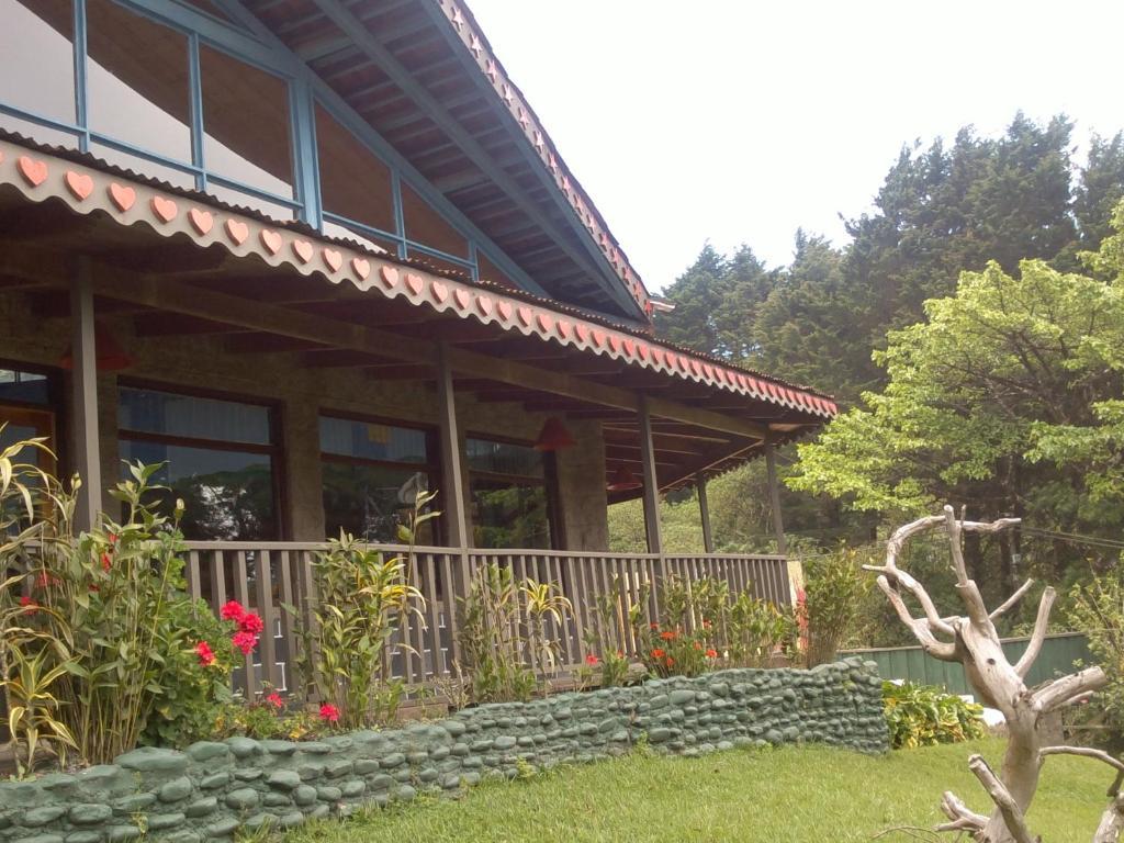 מונטה ורדה Hostel Villa Verde מראה חיצוני תמונה